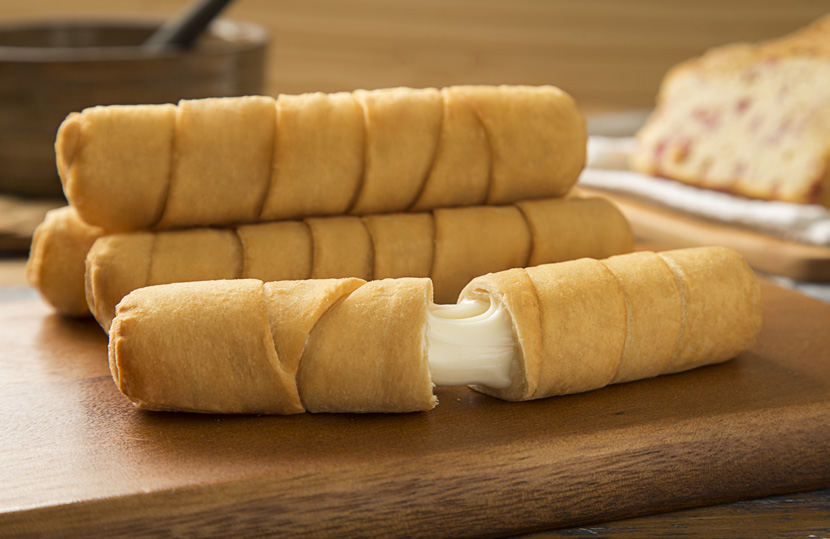 tequenos-gourmet cachito ham